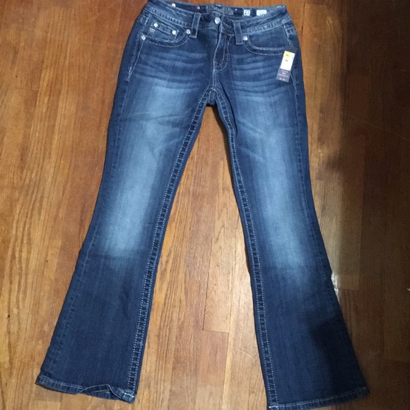 Miss Me Jeans Signature Boot Cut - Picture 6 of 15